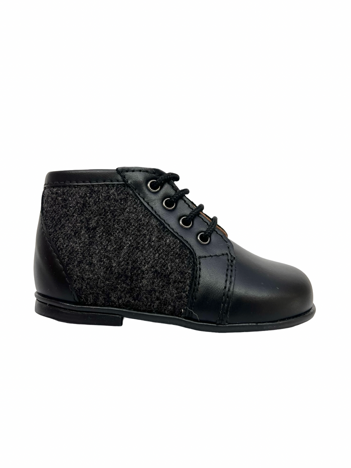 Bebrlis Black Baby Bootie