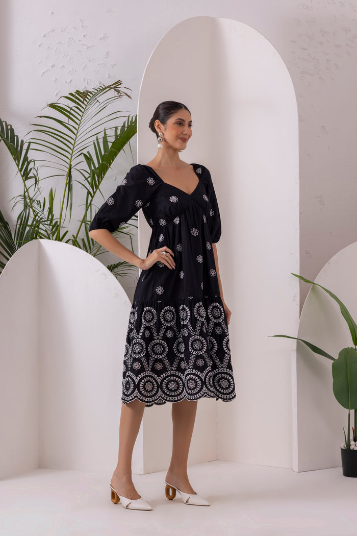 Black Floral Embroidery Midi Dress