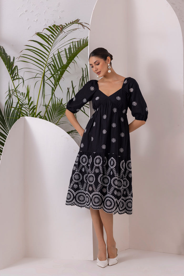Black Floral Embroidery Midi Dress