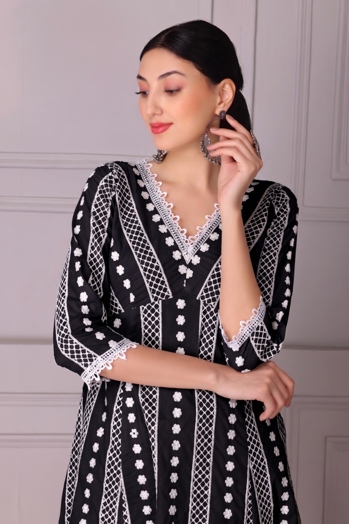Black Lace Embroidered Kurta Set