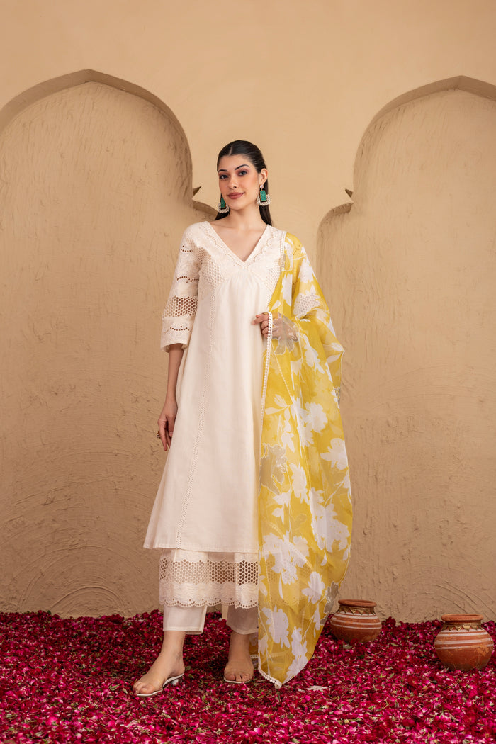 CREAM SUIT SET WITH YELLOW FLORAL PRINTED ORGANZA DUPATTA