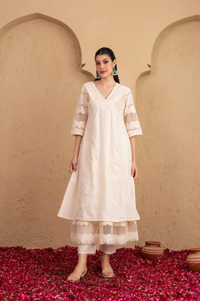 CREAM SUIT SET WITH YELLOW FLORAL PRINTED ORGANZA DUPATTA