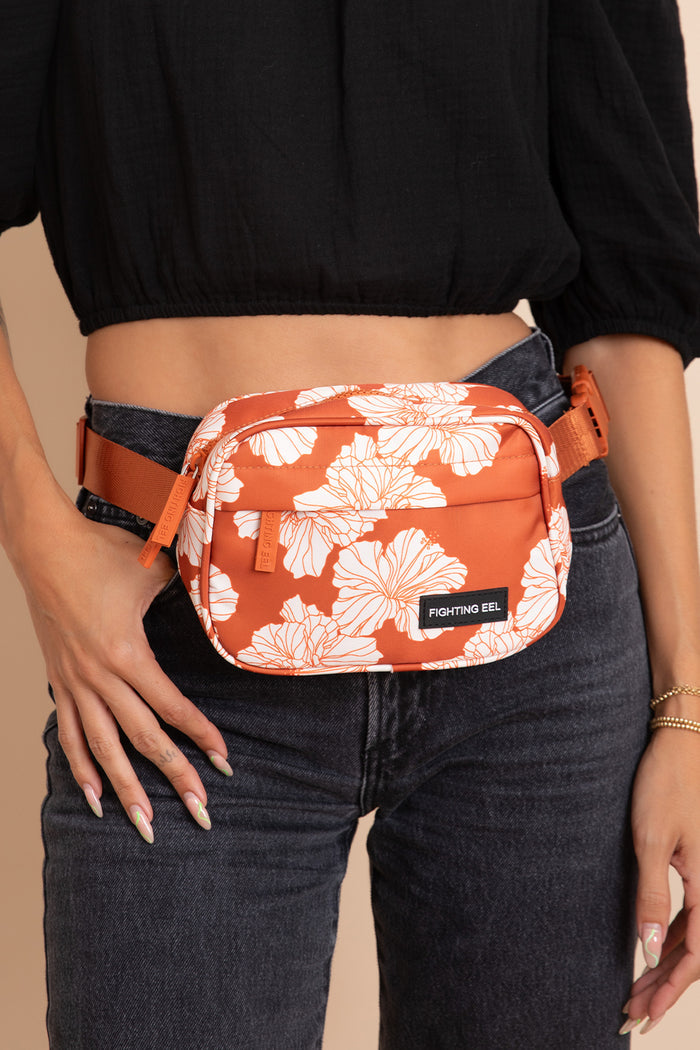 Rue Side Pouch - Sienna Summer Hibiscus
