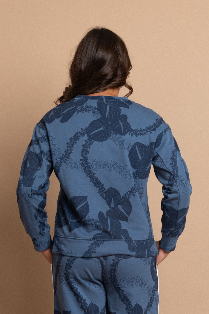Top Ally - Batik Woven Lei