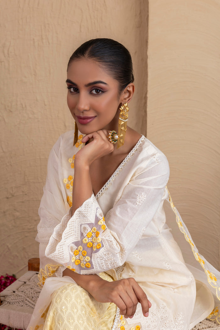 OFF-WHITE YELLOW EMBROIDERED SUIT SET